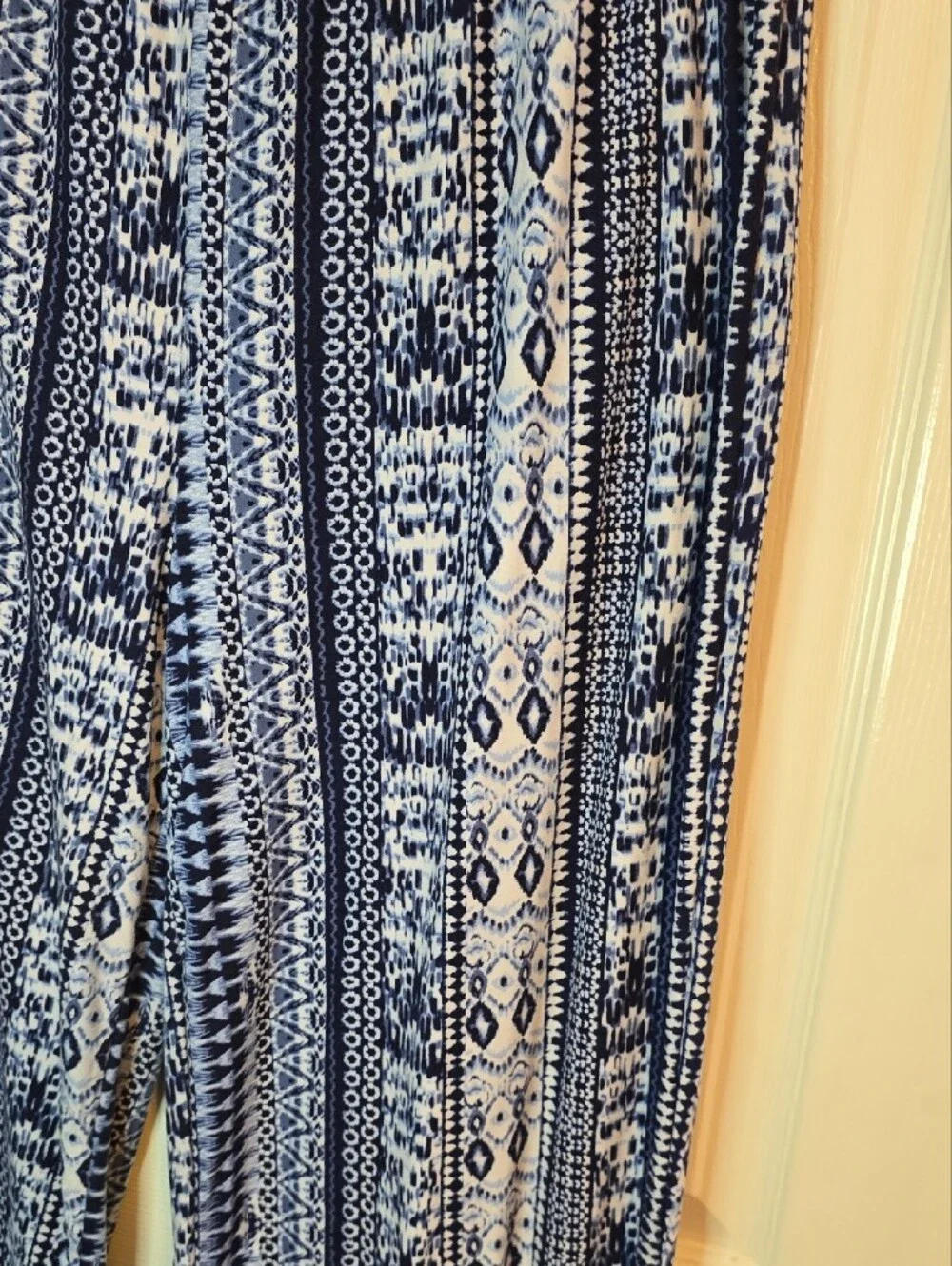 Derek Heart Navy & White‎ Geometric Print Wide-Leg Pants